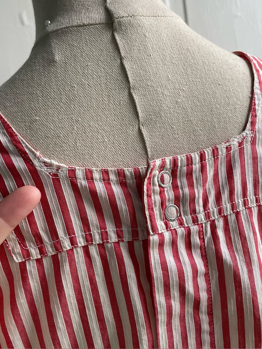 Vintage 50s/60s Candy Striper volunteer Striped White & Pink Pinafore Apron GSH - Picture 13 of 16